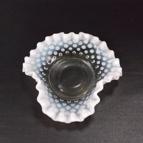 Vintage Fenton Moonstone Opalescent Hobnail Double Crimped Trinket Ring Dish - Picture 5 of 7
